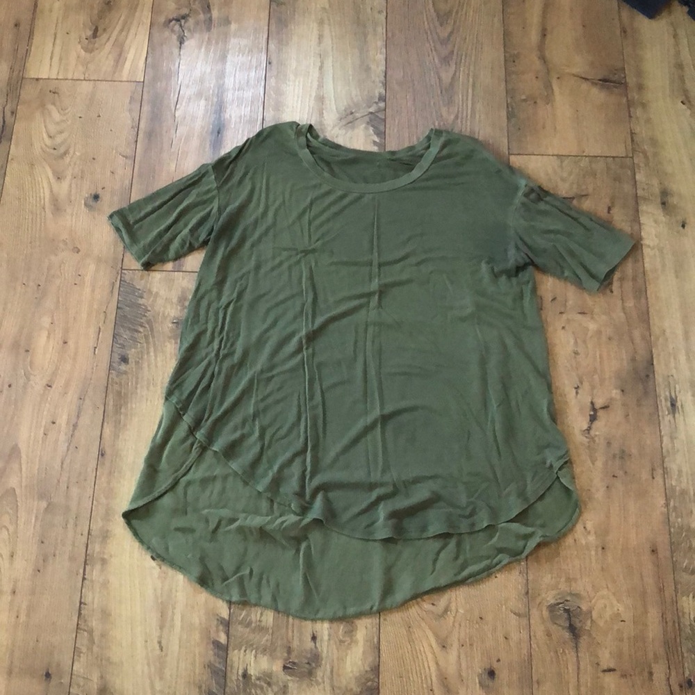 American Eagle Short Sleeve Shirt